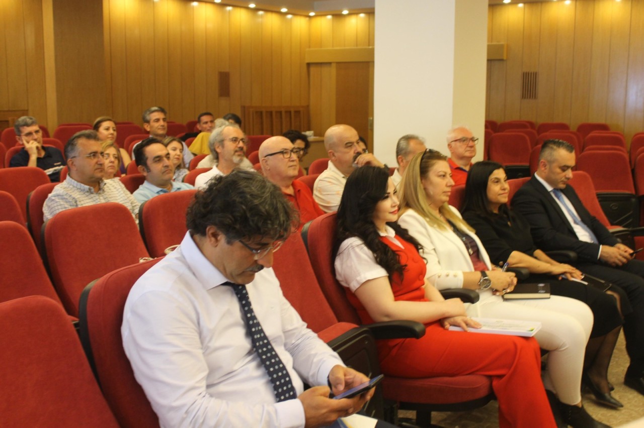 ADAU-nun rəhbər heyəti İzmirdə tələbələrlə görüş keçirdi - FOTOLAR